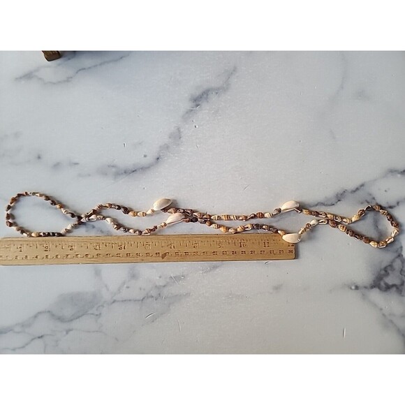 Vintage Shell Beaded Necklace - Picture 9 of 10